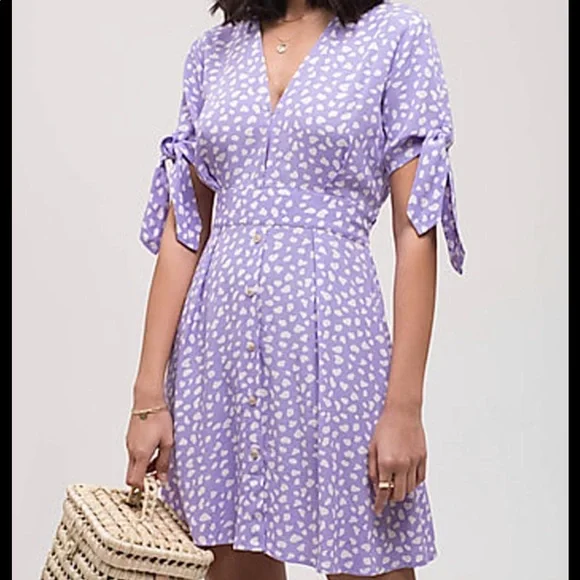 blu pepper polka dot dress Osianna Strapless Leaf Lace Mini Dress  Welle Studio